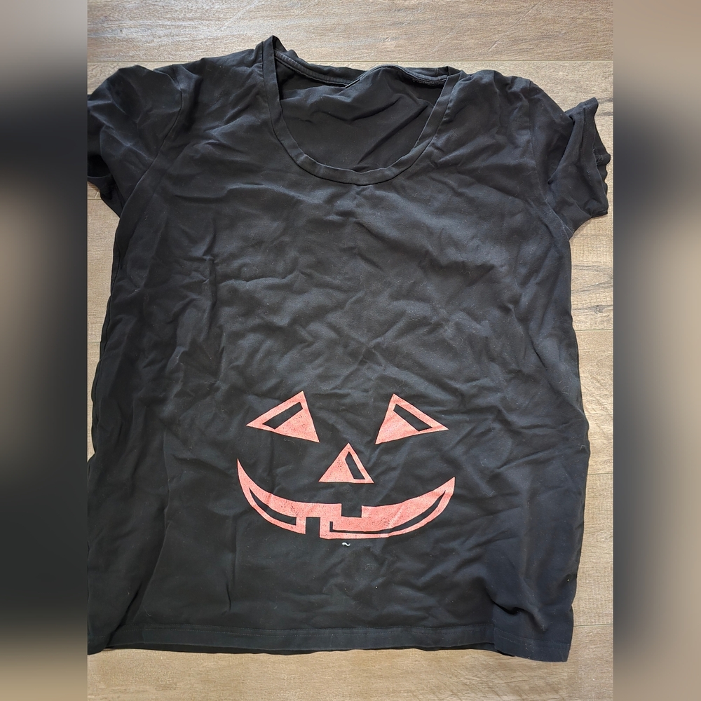 Pumpkin maternity shirt